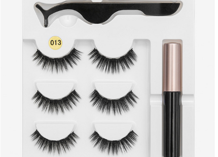 A Pair Of False Eyelashes With Magnets In Fashion