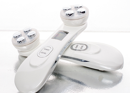 Multifunctional skin rejuvenation care instrument qi