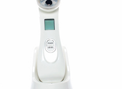 Multifunctional skin rejuvenation care instrument qi