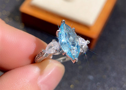 Ornament Copper Inlaid Light Blue Horse Eye-shaped Zircon Wedding Ring