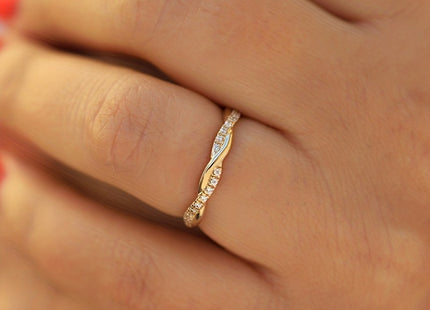 Fashion Unique Cross Ring For Women
